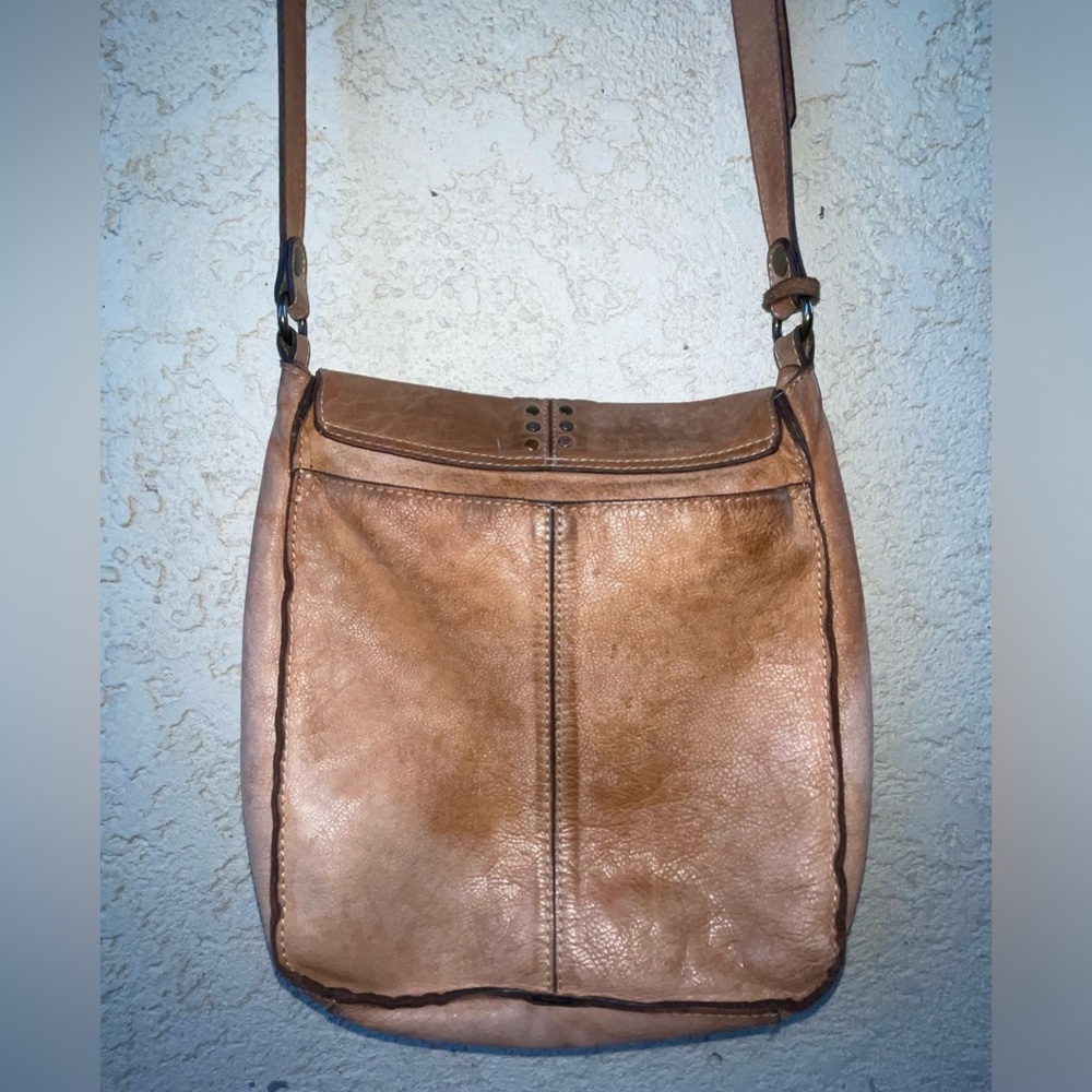 Patricia dash cross body bag - Picture 3 of 16